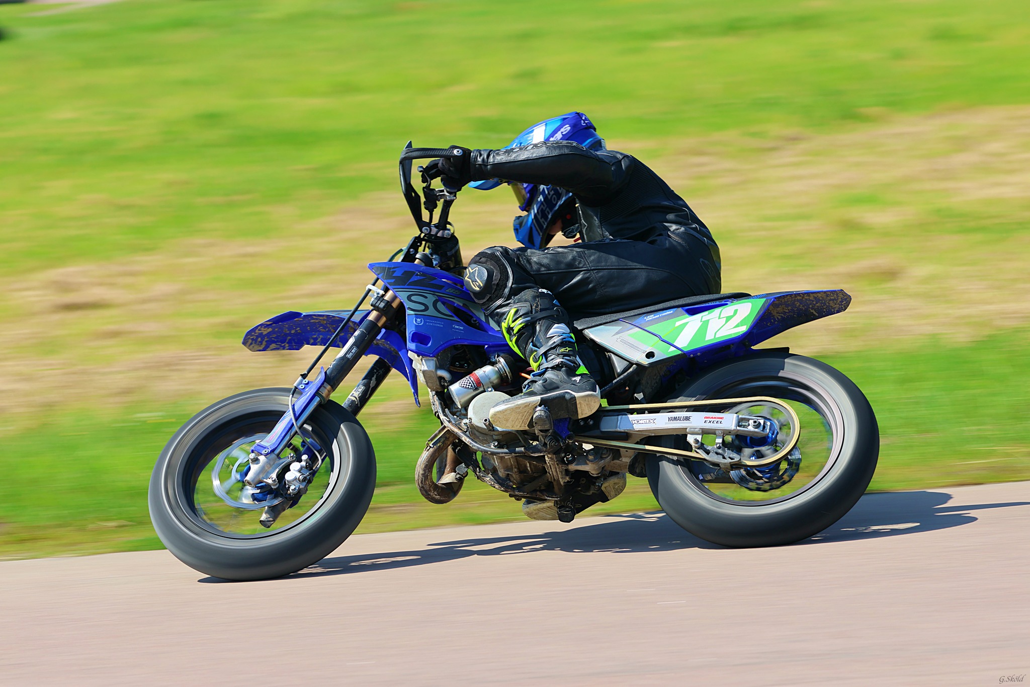 Galleri bild i bakgrunden